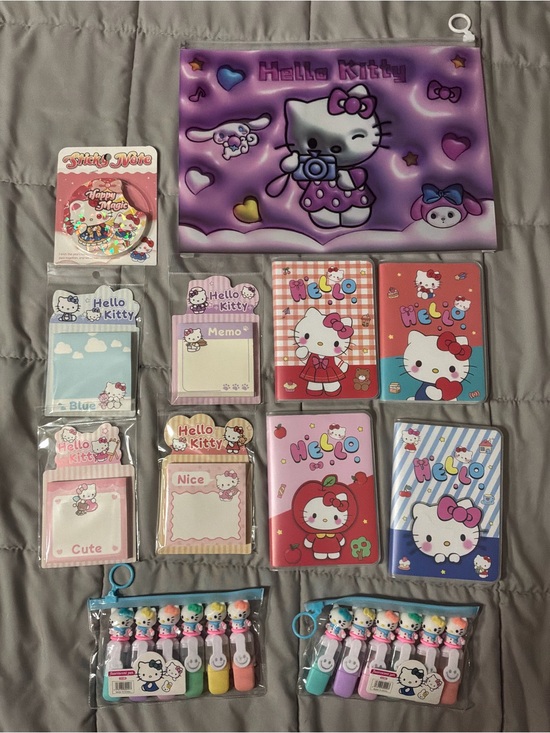 Hello Kitty Other - Hello Kitty Multicolor Stationery Set -12 piece Bundle Lot With 4 Journals